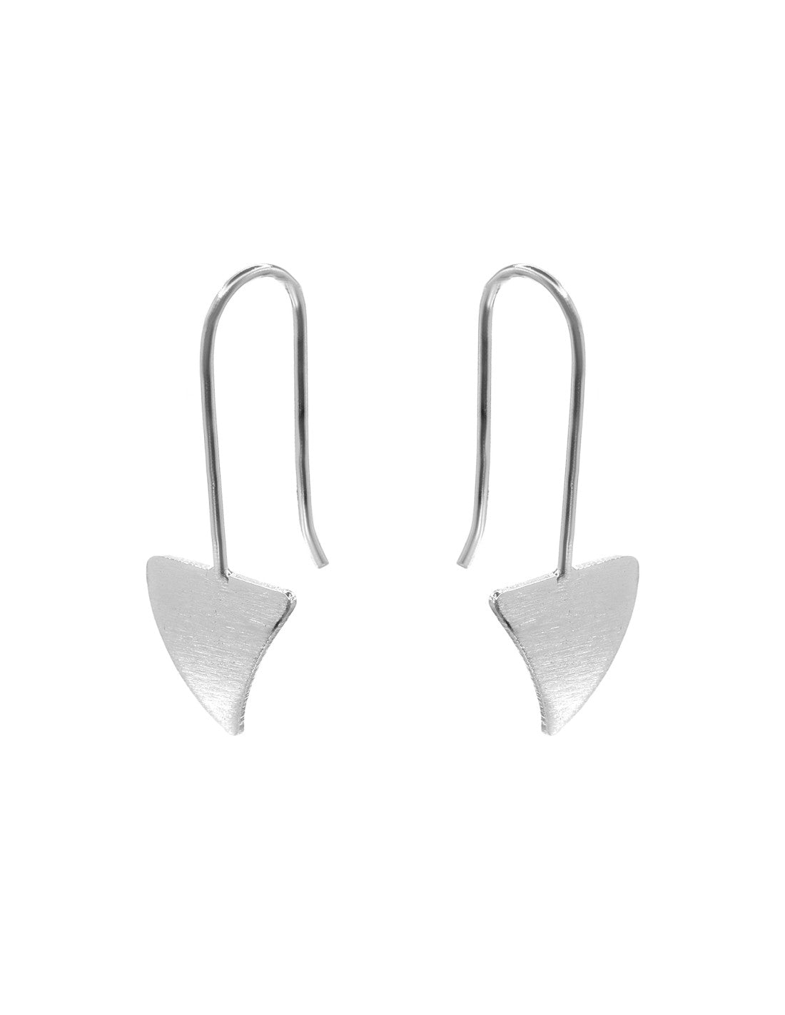 Aros de Plata 925 Estilo Gancho con Diseño Triángulo Satinado