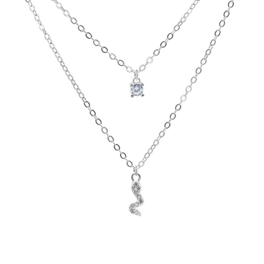 Collar de Plata - Doble Cadena con Delicado Circón y Colgante Pequeña Serpiente con Circones