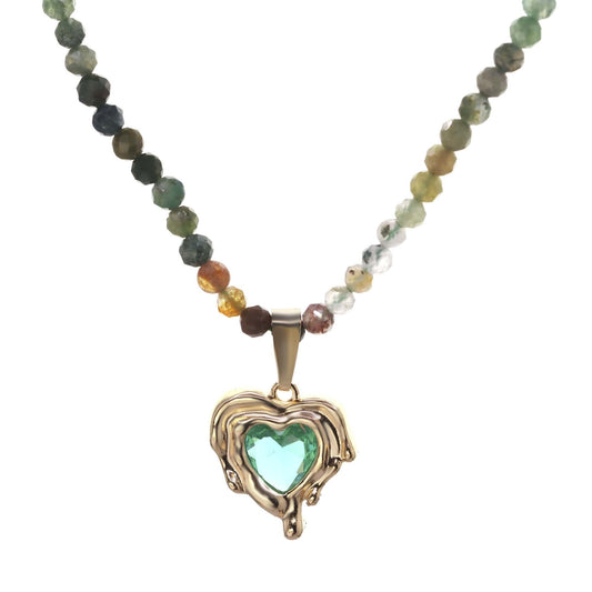 Collar Echapado en Oro Ágata Color Tierra y Colgante Corazón Circón Esmeralda