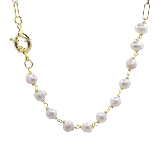 Collar Enchapado en Oro con Perlas de Río y Broche Timón - DJOYAS