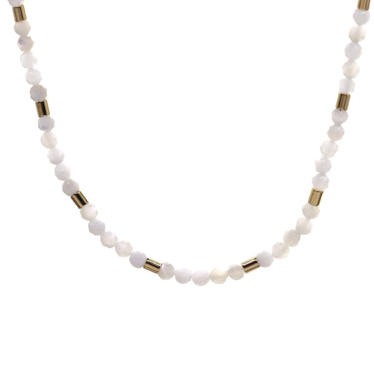 Collar Enchapado en Oro Diseño Nácar con Mostacillas Cilindricas