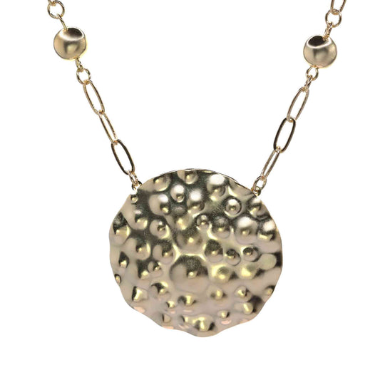 Collar Enchapado en Oro Placa Martillada con Esferas